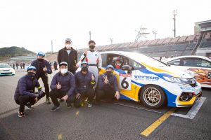 埼玉の倉庫会社のレースチーム