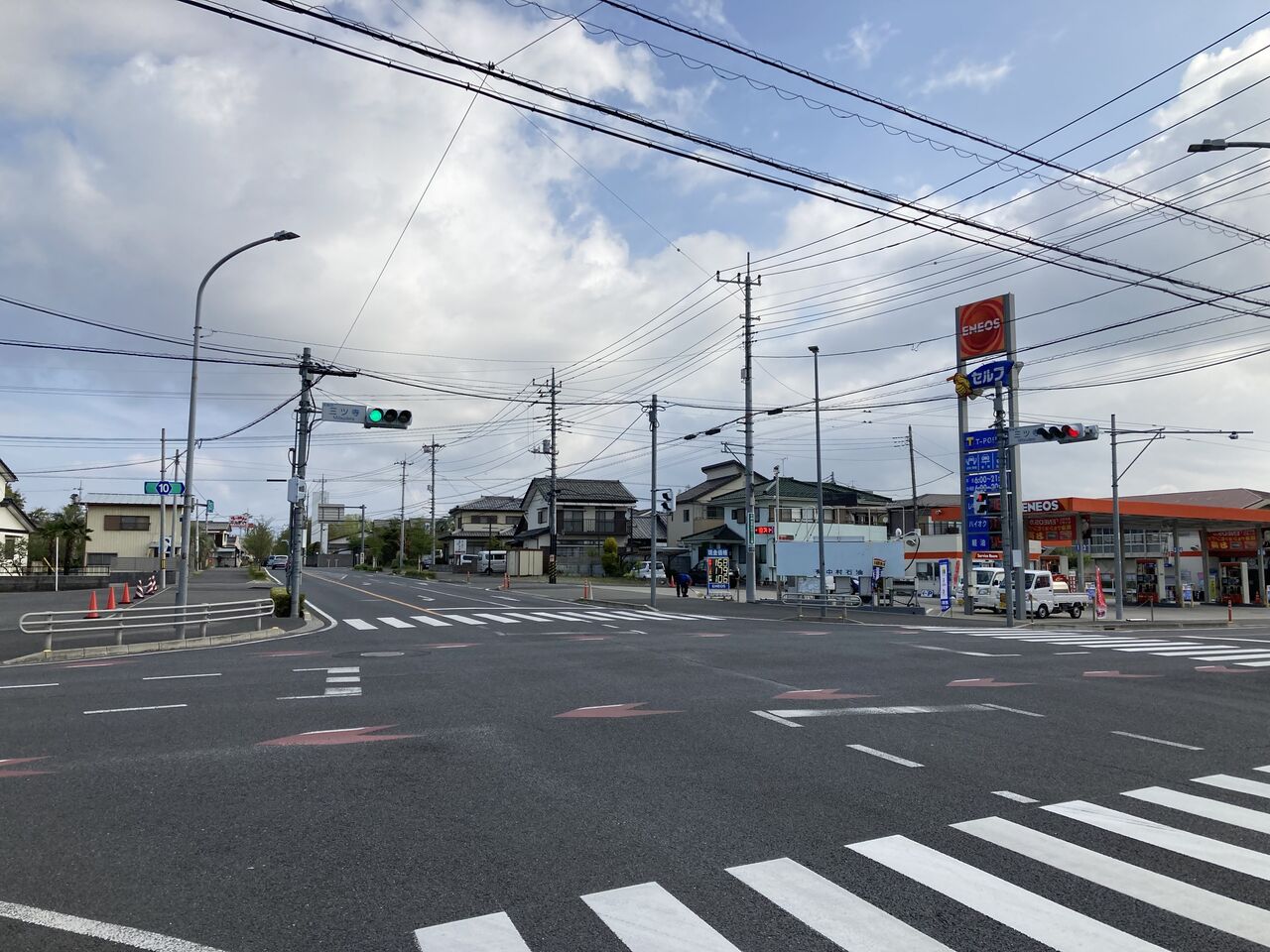 三ツ寺駅